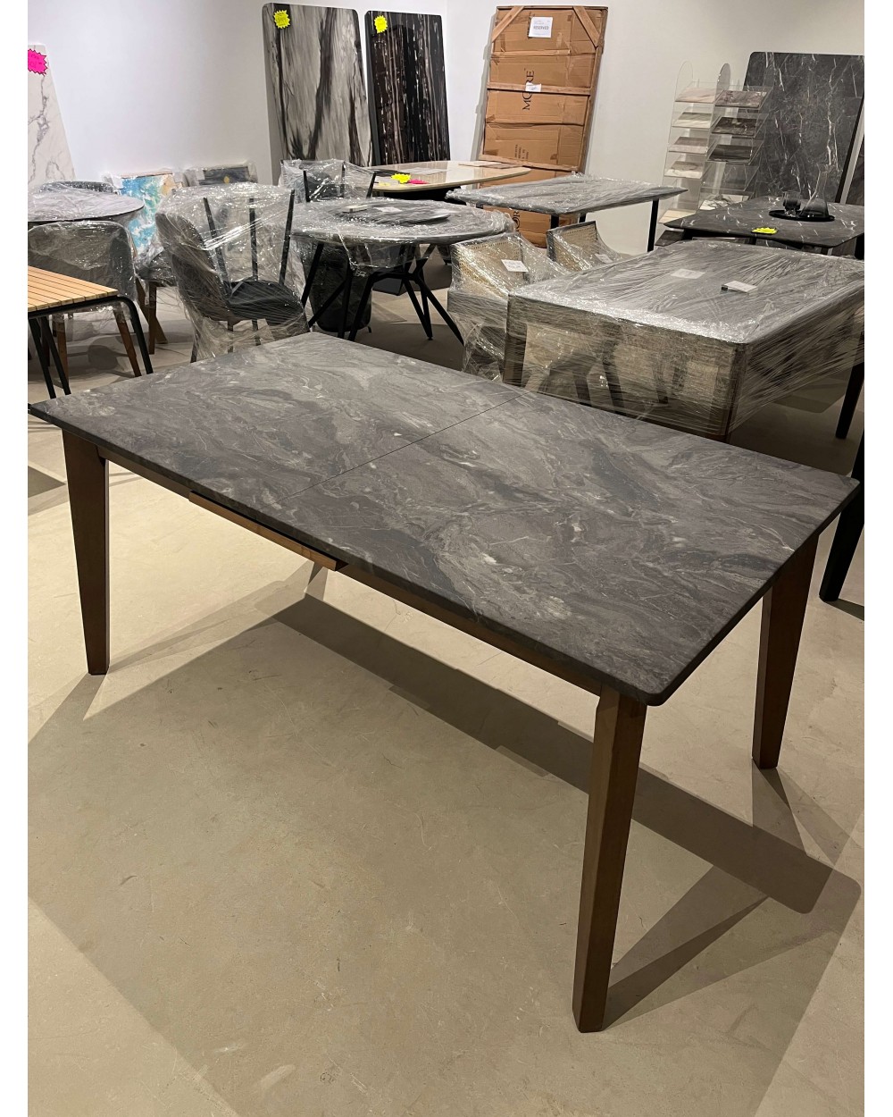 AS-IS | Eliott Extendable Table in Dark Emperador